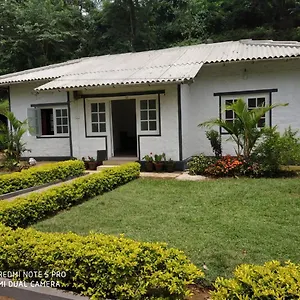 https://heritage-bungalow.hotels-munnar.com