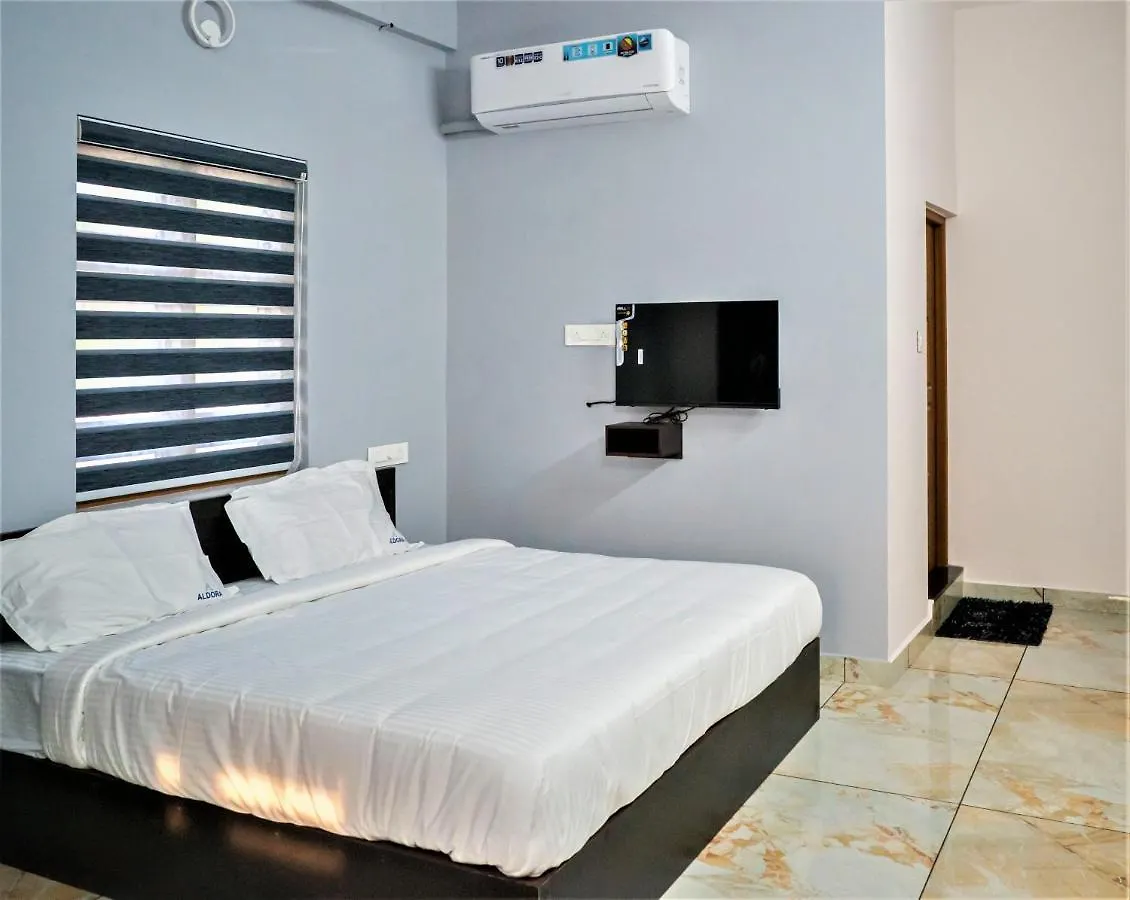 Hotel Aldora Airport Residency Nedumbassery