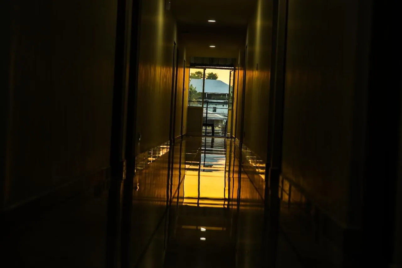 Hotel Aldora Airport Residency Nedumbassery